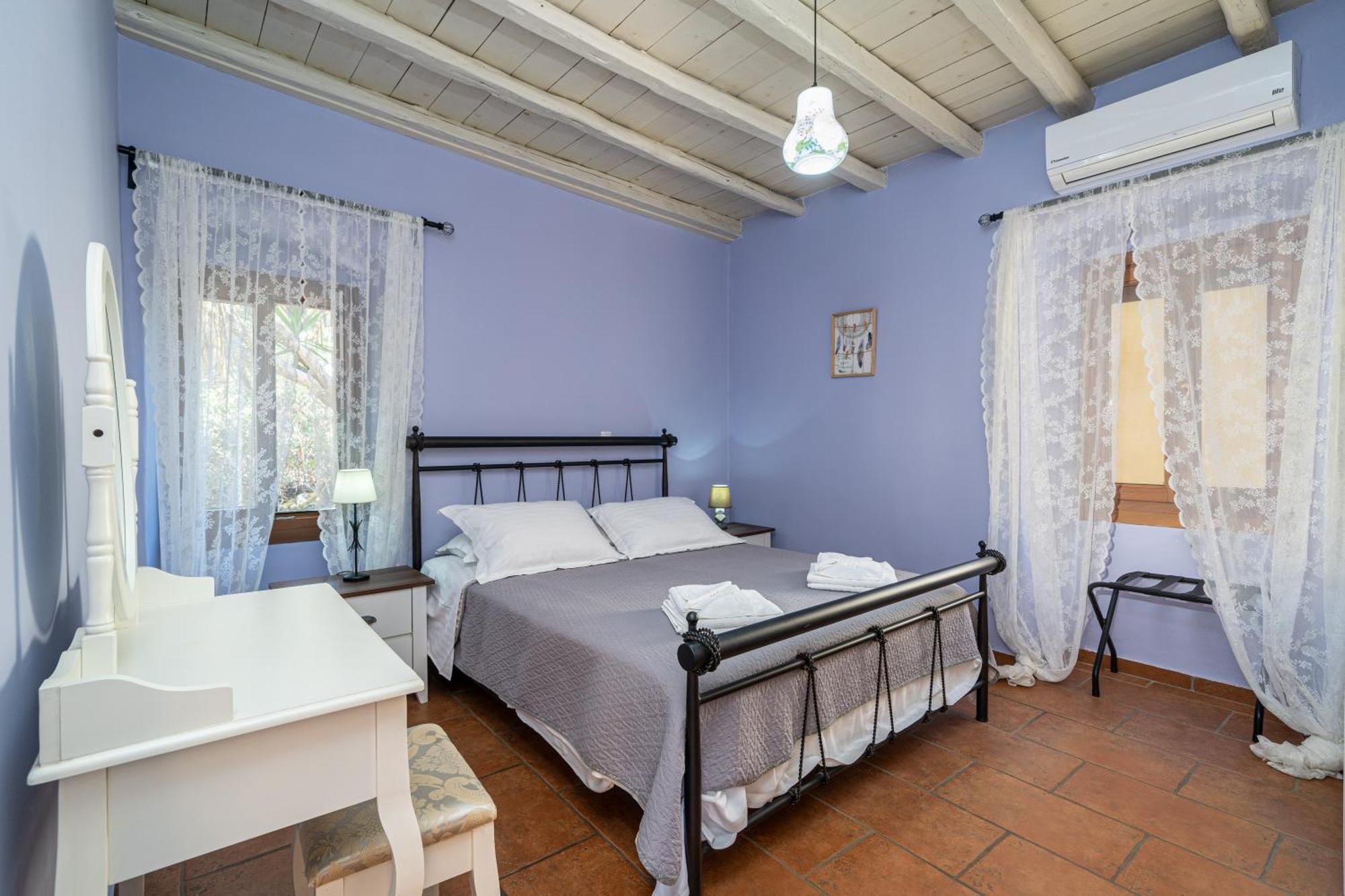 Luxury Stone Villa Φισκάρδο Εξωτερικό φωτογραφία