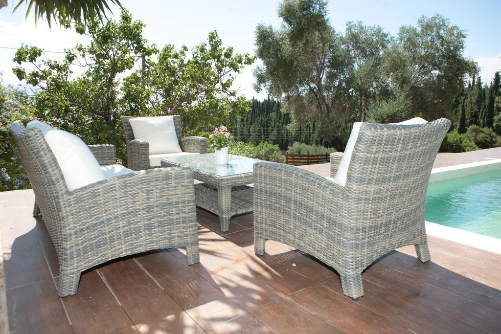 Luxury Stone Villa Φισκάρδο Εξωτερικό φωτογραφία