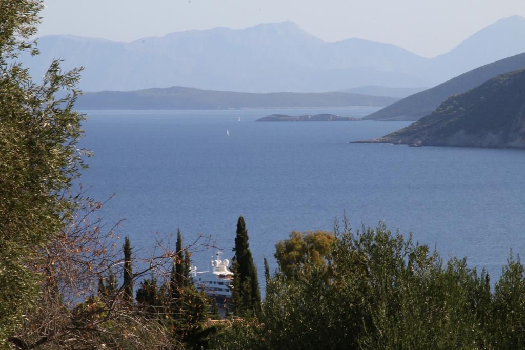 Luxury Stone Villa Φισκάρδο Εξωτερικό φωτογραφία